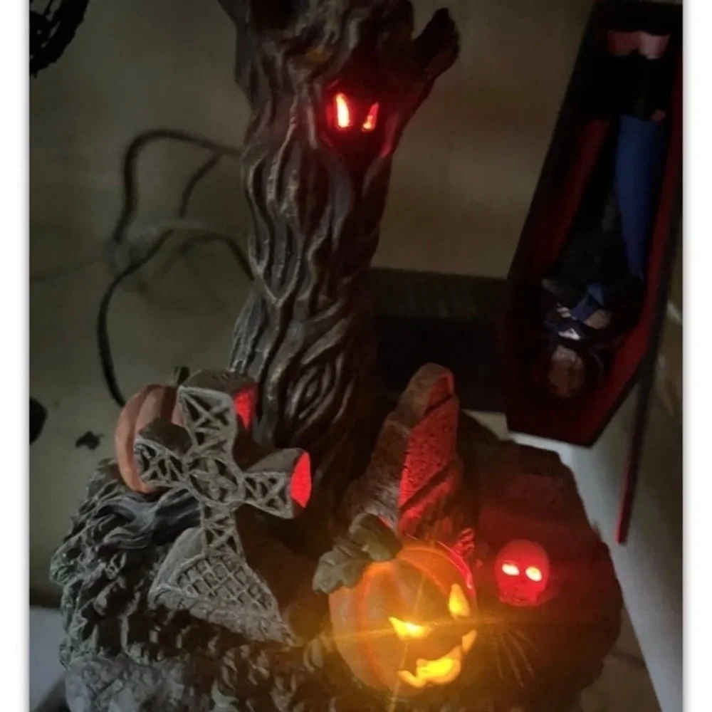 Dept 56 Snow Village Halloween Rock-A-Bye Vampire Swinging Coffin light up WORKS